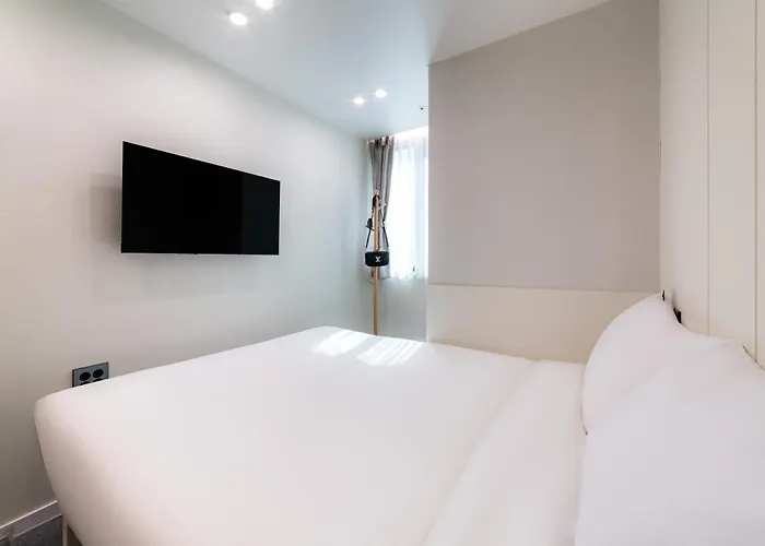 Oreum Dongdaemun Hotel